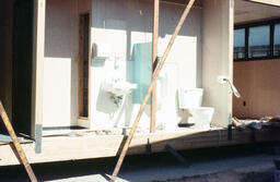 Portable with washroom