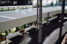 Outside B (Library) building